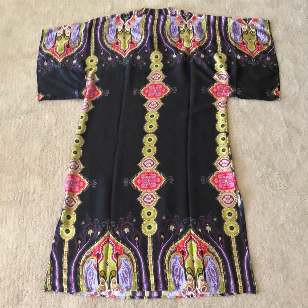 Long Kimono - Picture 2 of 4